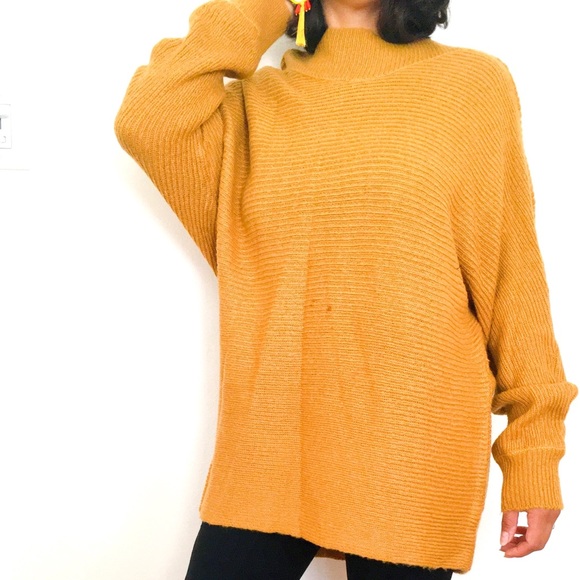 🆕 LAST ONE!! Oversized Knit Sweater - Picture 2 of 7